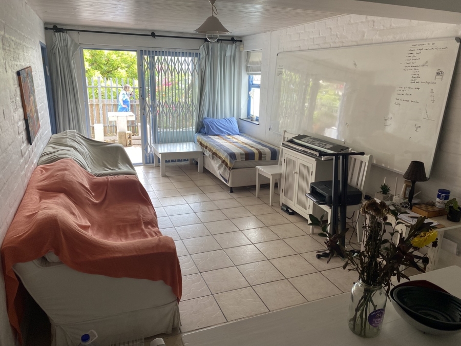 2 Bedroom Property for Sale in Plettenberg Bay Central Western Cape